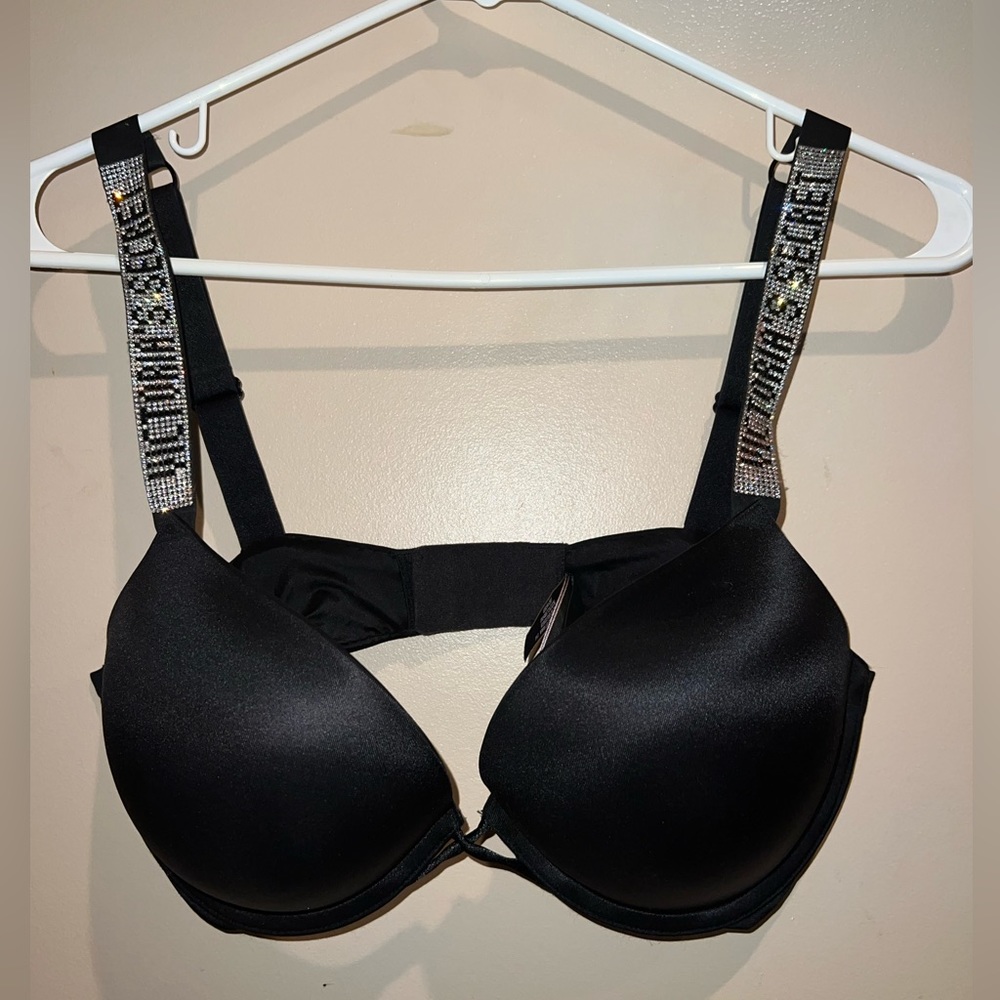 NWOT Victorias Secret Bombshell Push Up Rhinestone 34D Bra